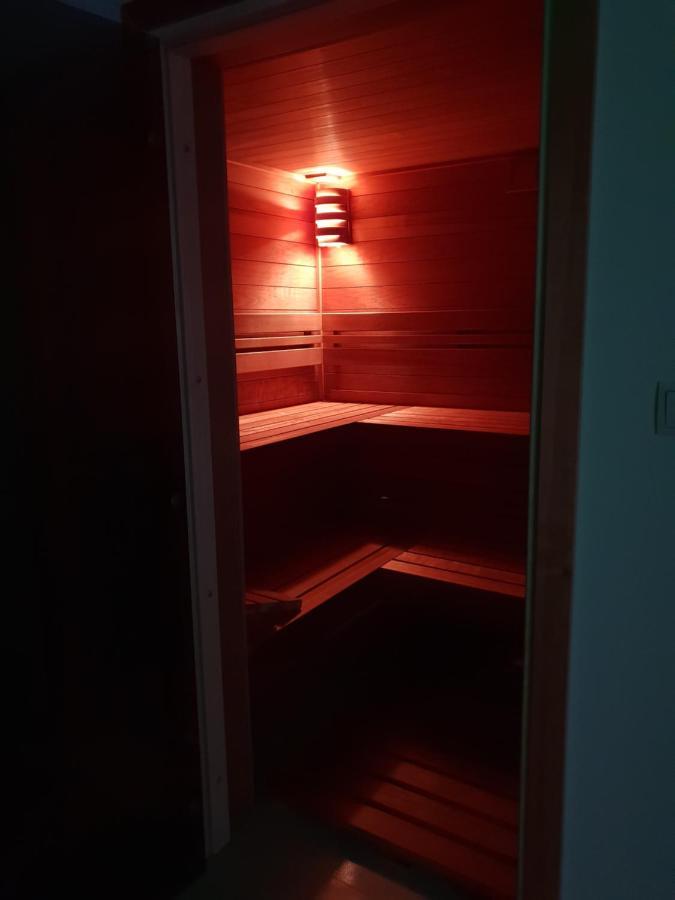 Hotel Coliber Klobuck Εξωτερικό φωτογραφία